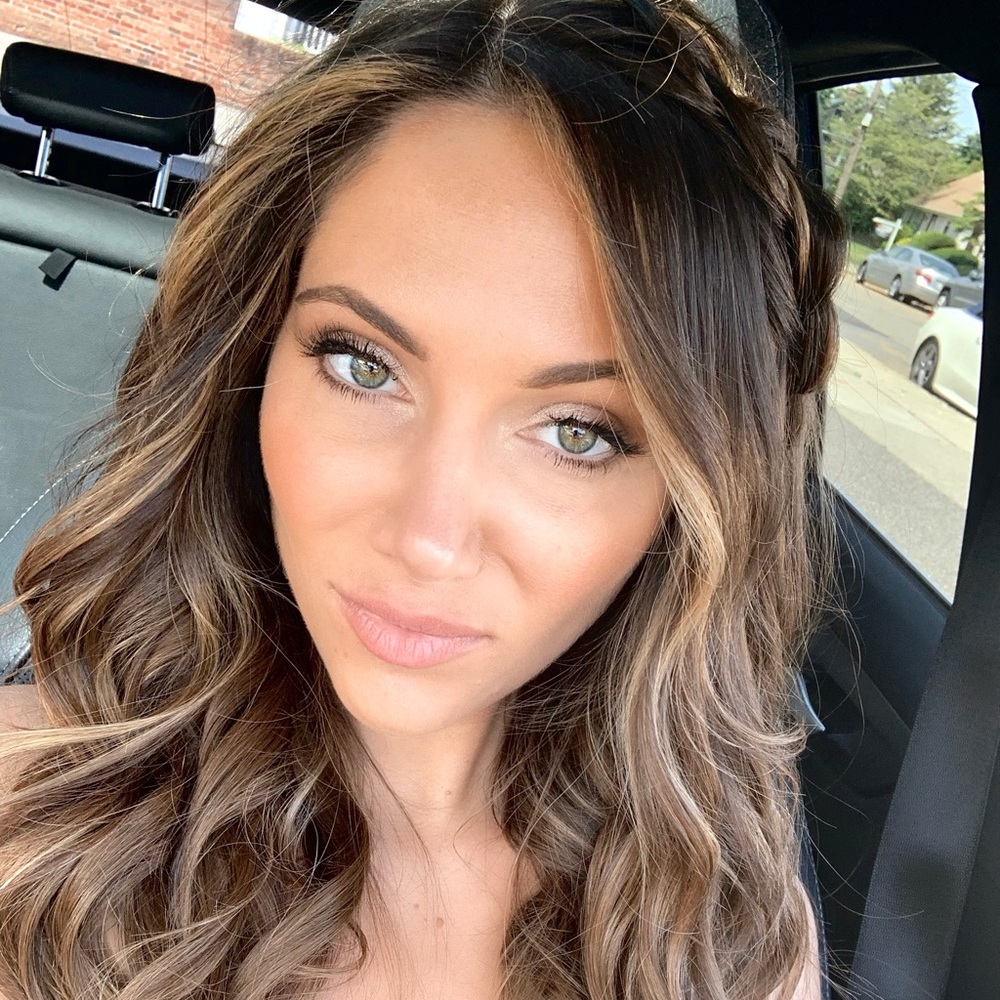 Meet your Posher, Melanie